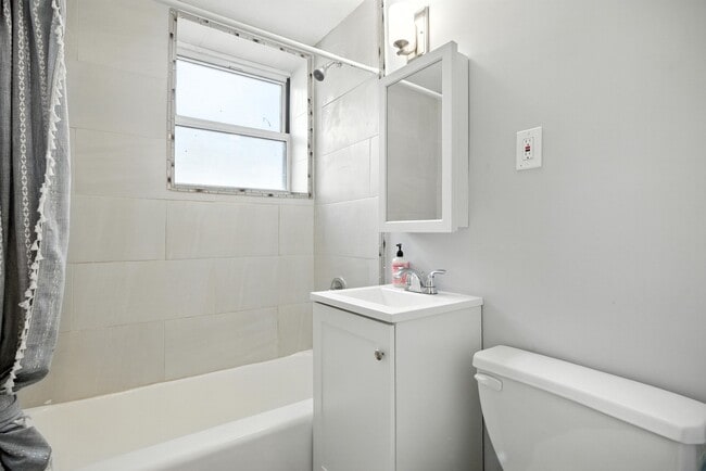 320-Baño (2 habitaciones)