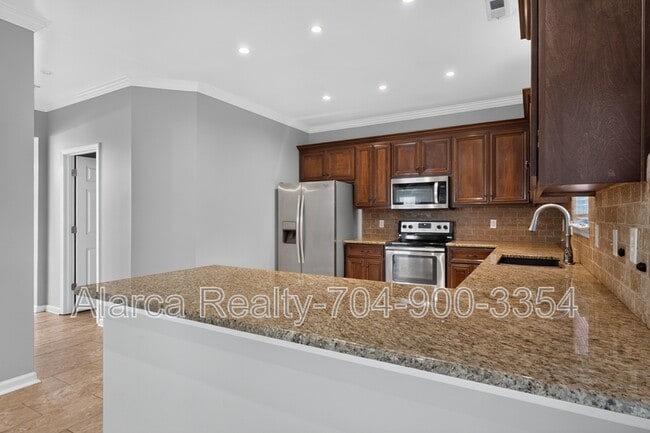 Photo - 17420 Baldwin Hall Dr