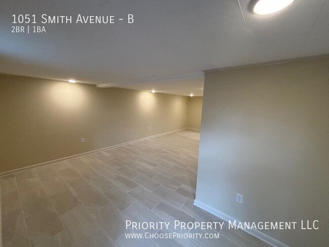 Photo - 1051 Smith Ave Unit B
