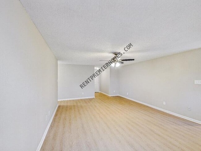 Photo - 509 Gamble Rd