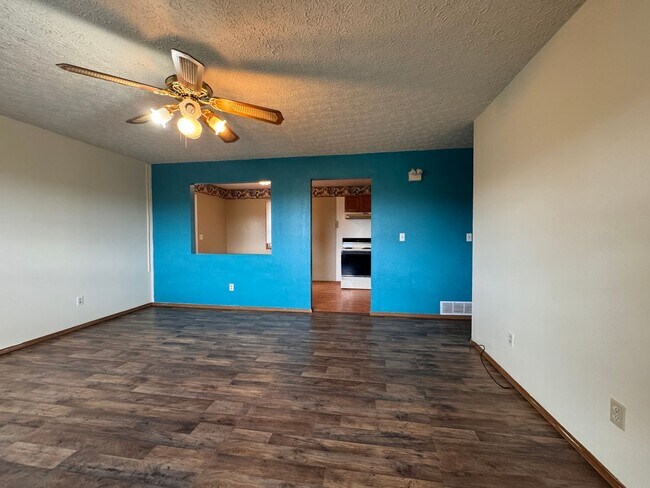 24045 Turtle Ln