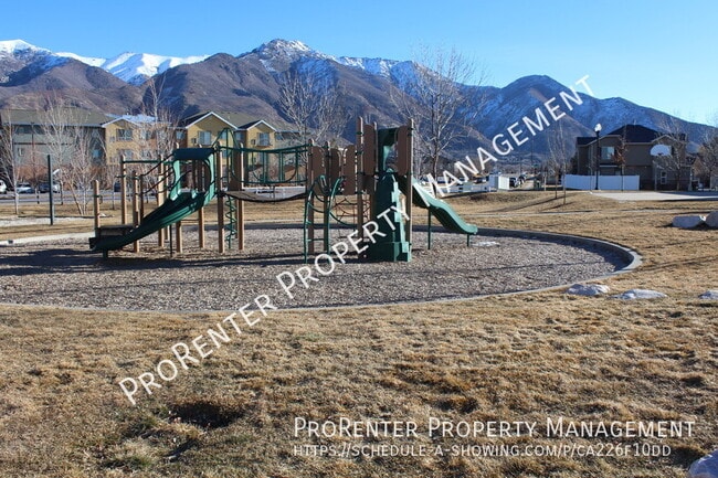 Photo - 1412 E 6125 S