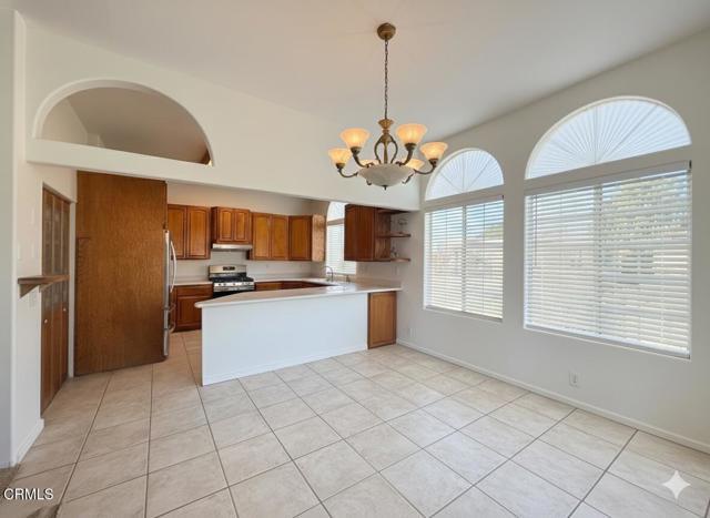 Photo - 165 S Santa Rosa St