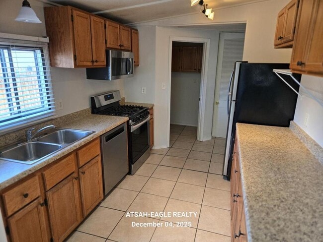 Photo - 153 Cll Hermosa