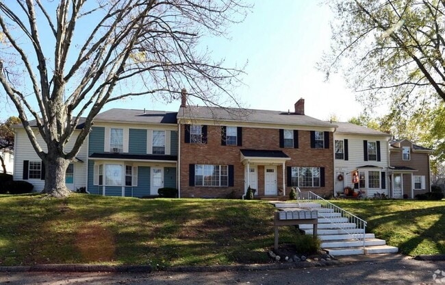Photo - Woodside Terrace Apartments
