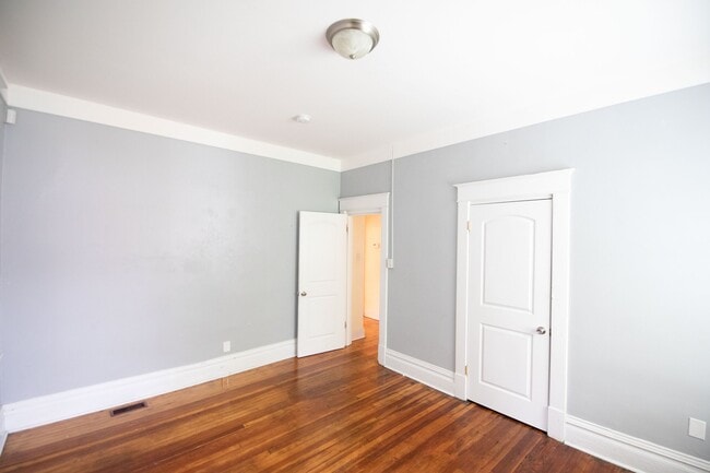 Photo - 805 S Sprigg St