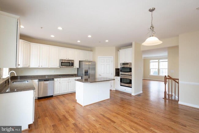 Photo - 4815 Portsmouth Rd