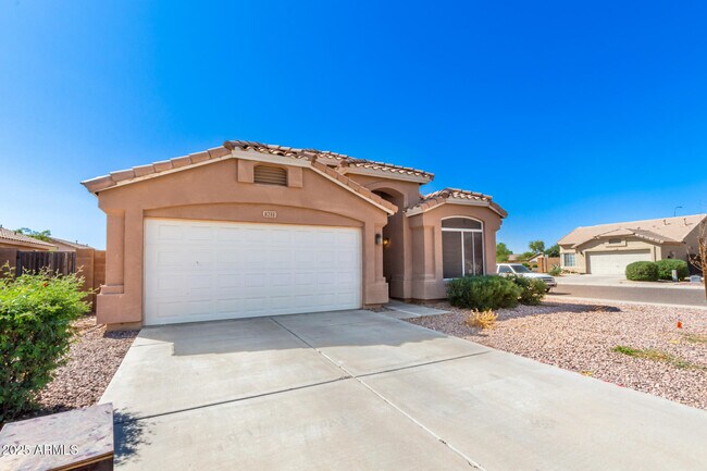 Photo - 8233 W Papago St