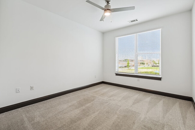2BR, 2BA - 991SF B1 - First Bedroom