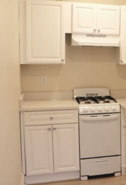 22 Saint Mary St
