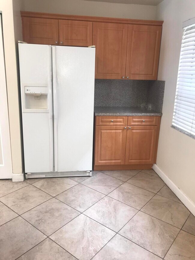 Photo - 845 NW 98th Ave