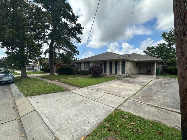 Photo - 4908 Purdue Dr
