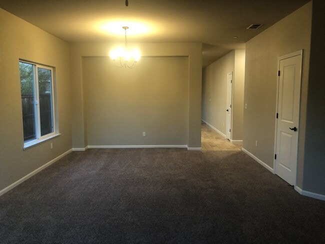 Photo - 4 Bedroom 2, Bath, 1900 sft. Ione Home for Lease.