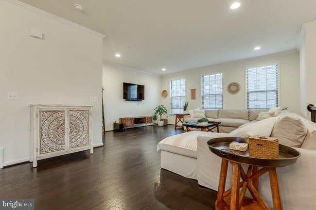 Photo - Stunning, light-filled end unit townhome in sought-after Brambleton community.