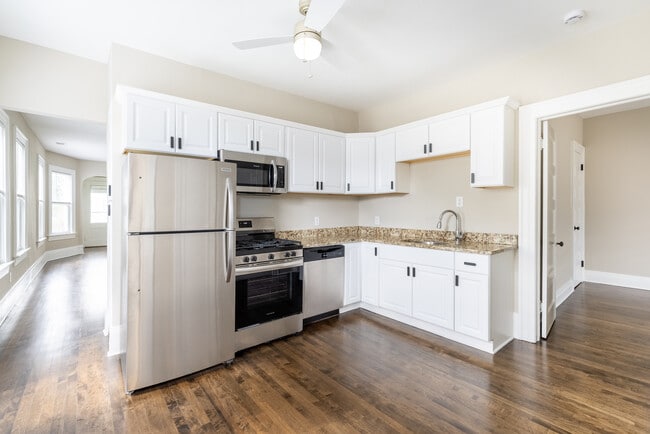 Building Photo - 2754 S Logan Ave Unit Upper Rental