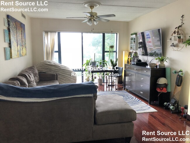 Photo - 170 Gore St Unit 304