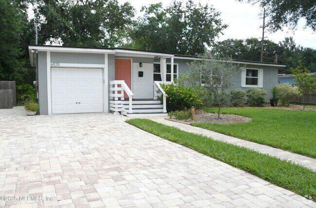 Building Photo - 6925 Sans Souci Rd Rental