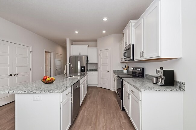 Photo - 1206 Walker Point Way