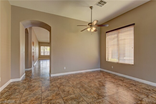 Photo - 10876 Scamadella St