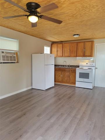 Photo - 310 Carson Cir