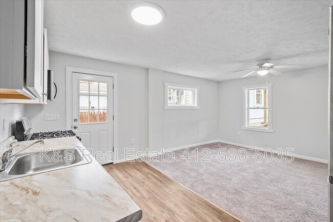 Photo - 3611 Baytree St