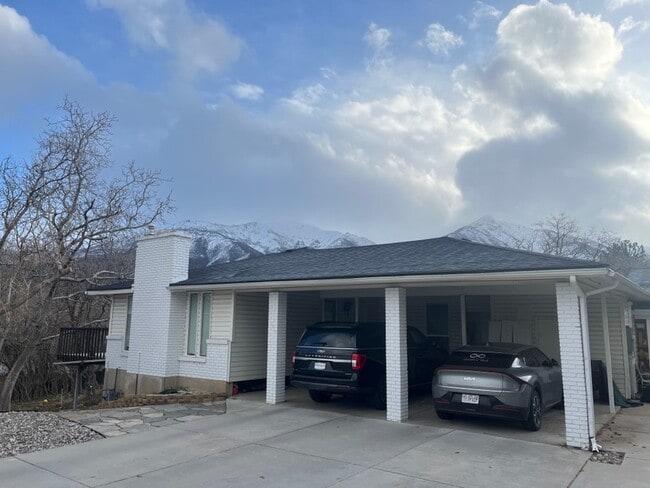 Photo - 5720 Oakwood Dr