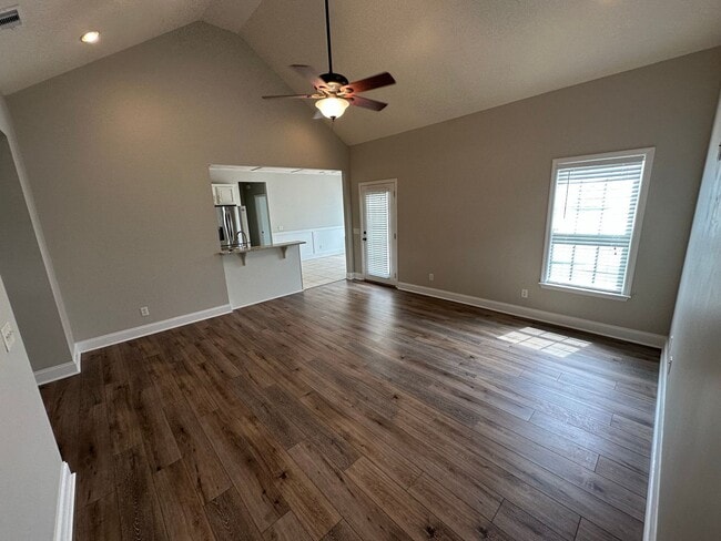 Photo - 400 Old Kennedy Ln