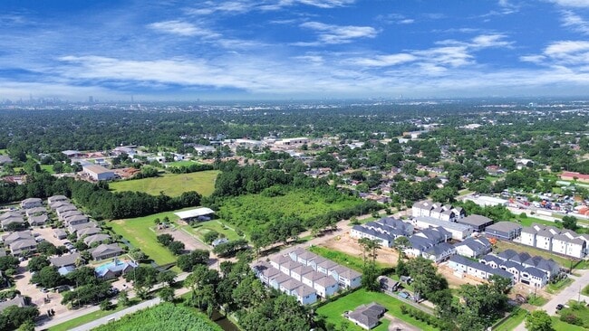 Photo - 2504 W Tidwell Rd