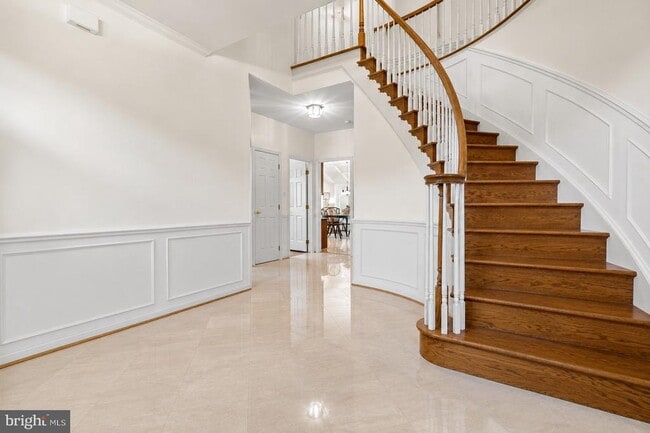 Photo - 4804 Leighfield Valley Dr