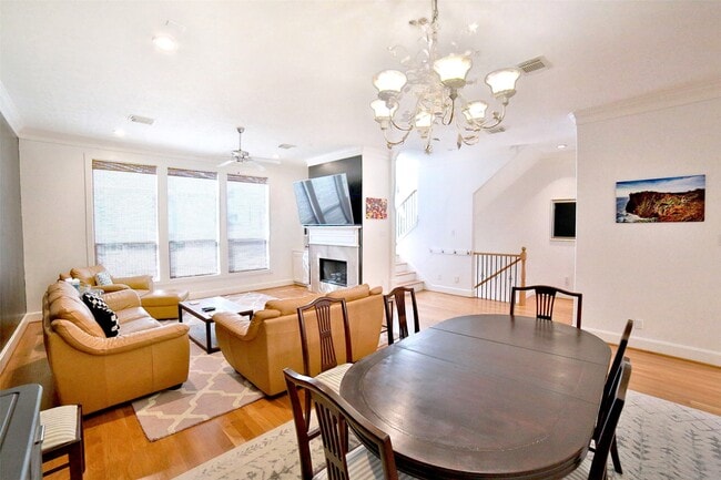 Photo - 2410 Dorrington St Unit C