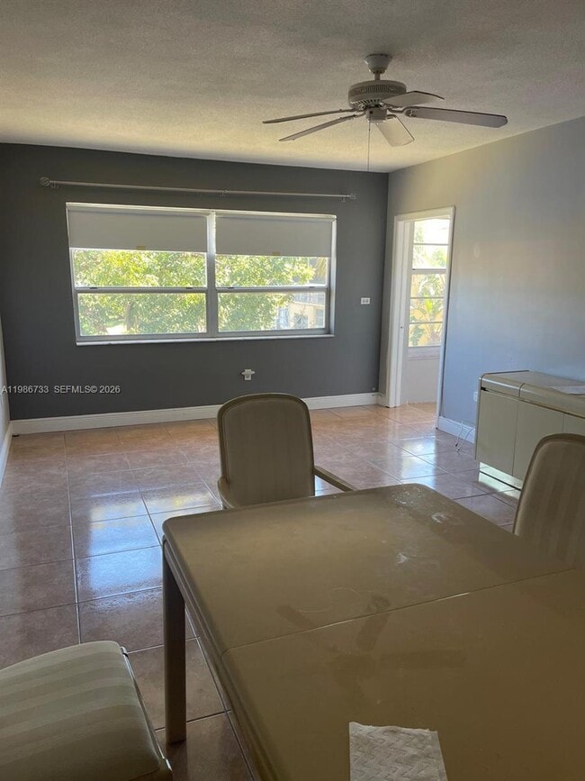 Photo - 20111 NE 27th Ct Unit K217