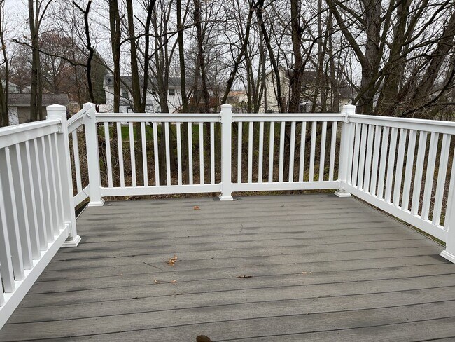 Photo - Beautiful Newer Home in Excellent Conditio...