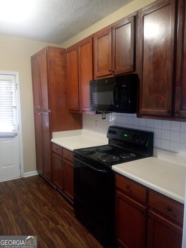 Photo - 8630 Thomas Rd