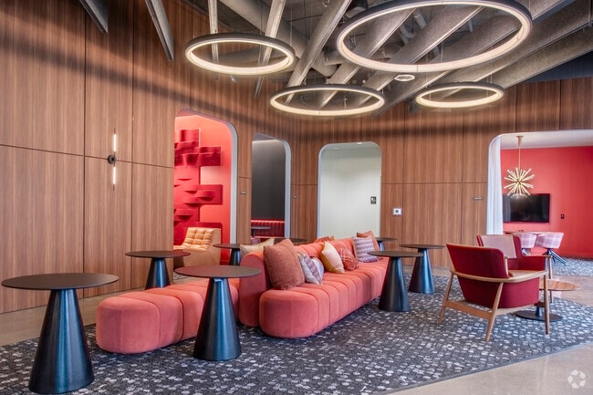 Common Area - Lobby