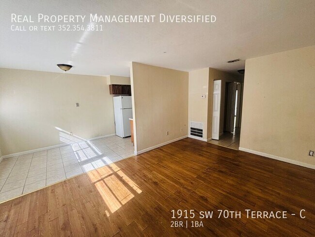 Photo - 1915 SW 70th Terrace Unidad C