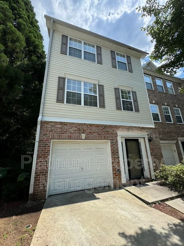 Photo - 768 Celeste Ln Townhome