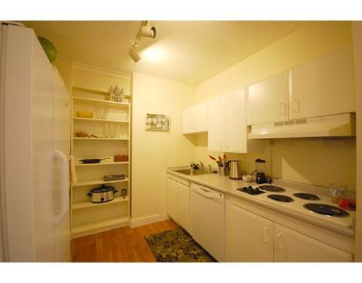 532 Beacon St Unidad 201