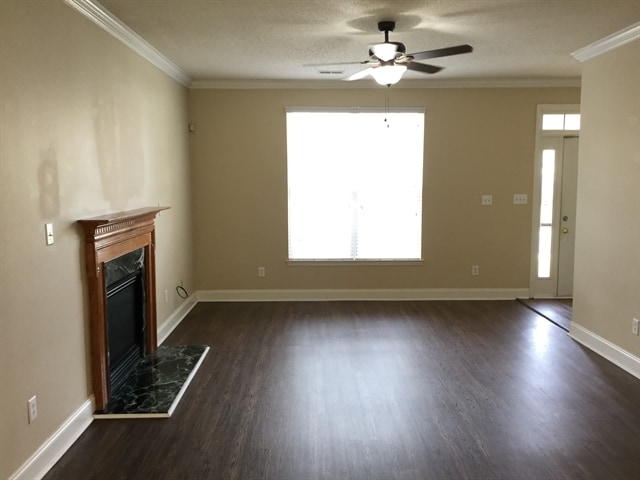 Photo - 6106 Trevor Simpson Dr