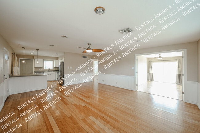Photo - 3935 S Beck Ave