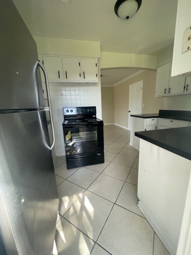 Photo - 3 Bed 2 Bath Home | Pet Friendly | Washer ...