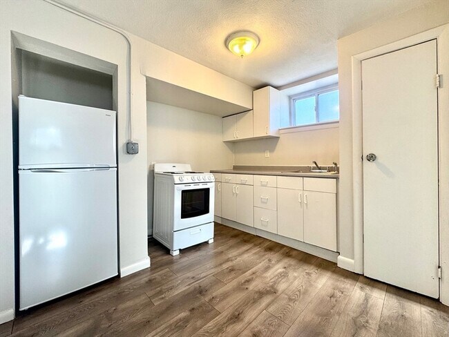 Photo - 16 Vinal St Unit B2