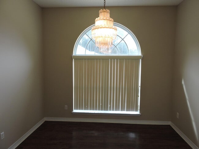 Photo - 5831 Buckskin Ct