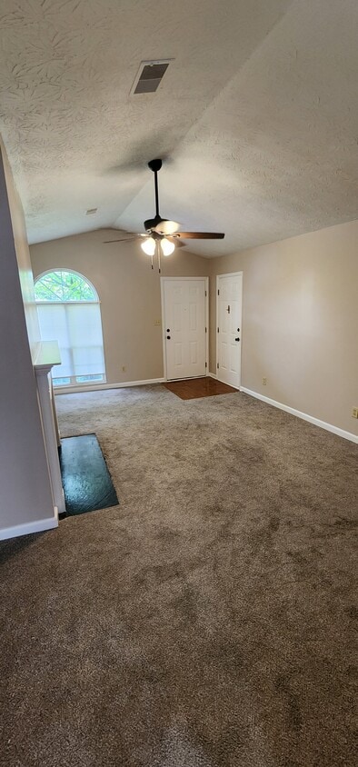 Photo - 344 Shadow Glen Ct (Lexington, KY)