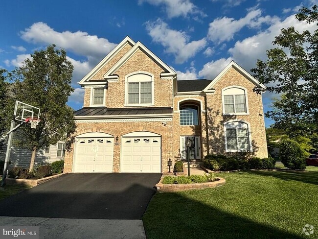 Building Photo - 43376 Barnstead Dr Rental