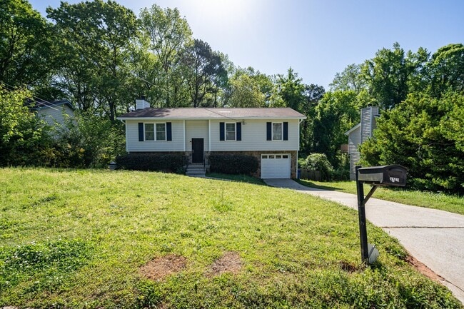 Stunningly renovated 4 bedroom 3 bathroom ... - Stunningly renovated 4 bedroom 3 bathroom ...