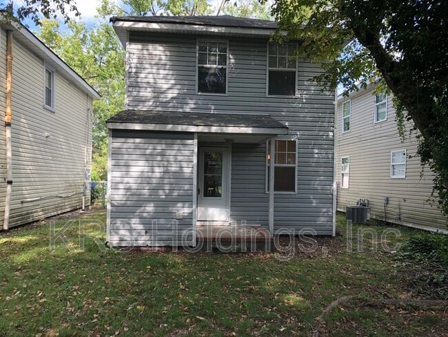 Photo - 1032 37th St