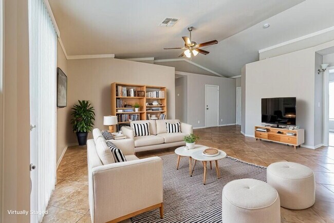 Photo - 986 S Wanda Dr