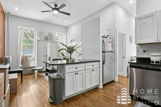 Building Photo - 1 bedroom in Brooklyn NY 11216 Unit 1 Rental