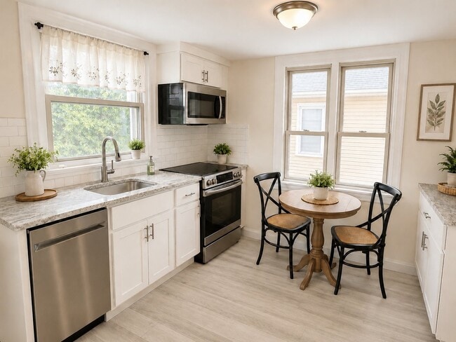 Photo - 803 Burke Ave Unit 2