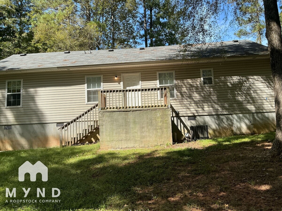 Photo - 237 Rocky Point Rd